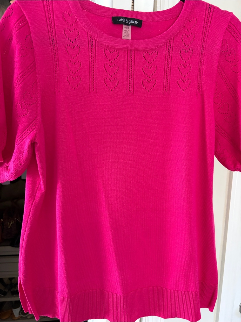 Cable & Gauge Bright Fuchsia Short Sleeve Knit Top